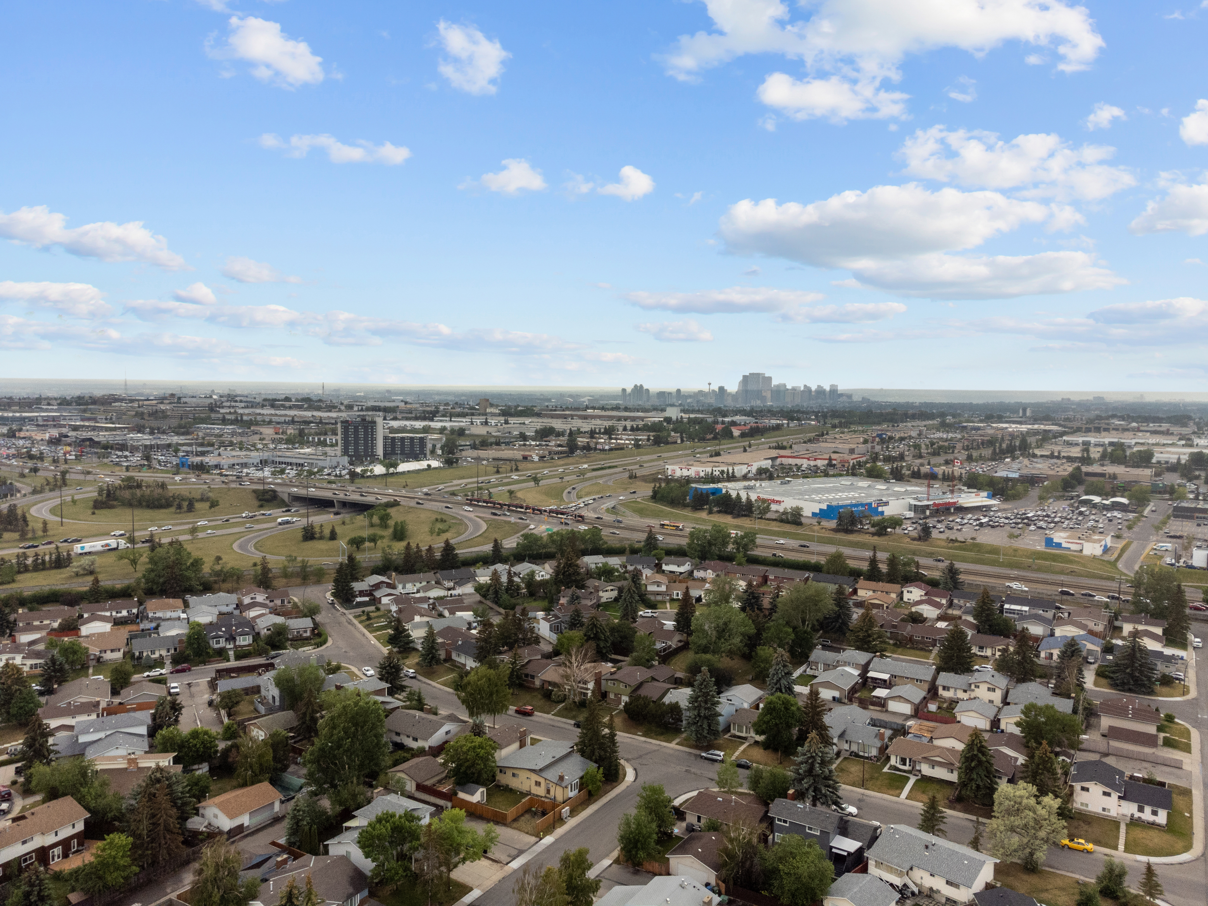 Exploring the Vibrant Community of Rundle